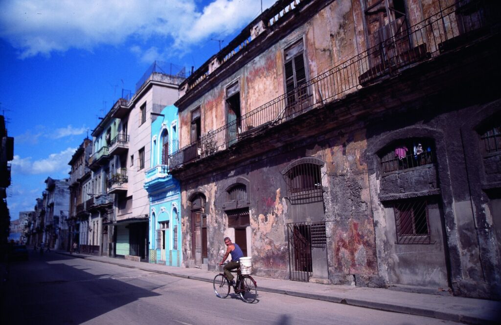 01_CUBA NEW 001_c