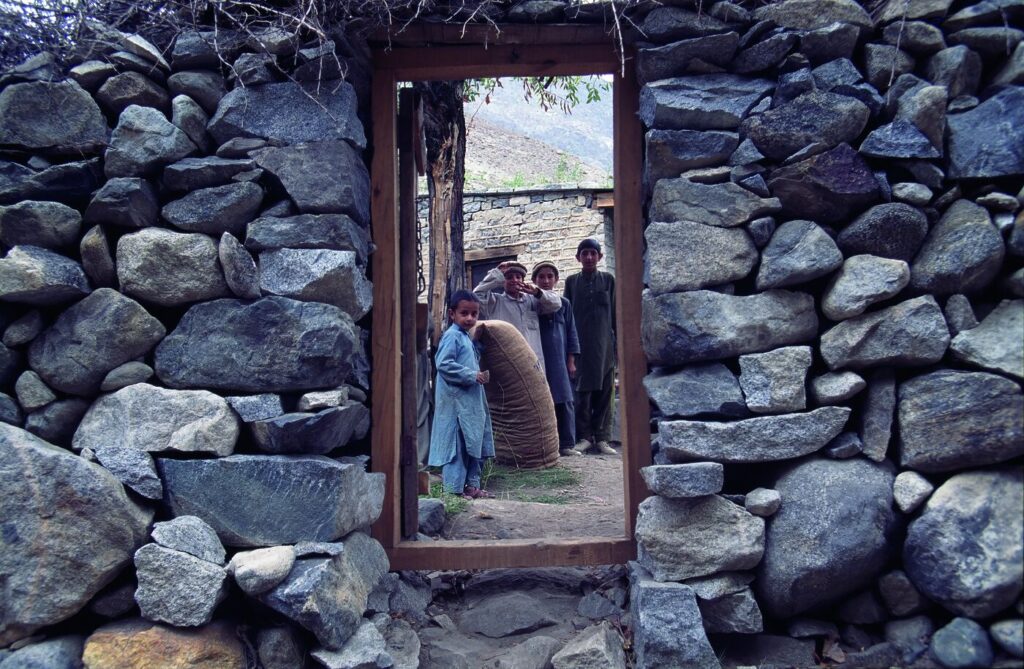 24 PAKISTAN 001_c